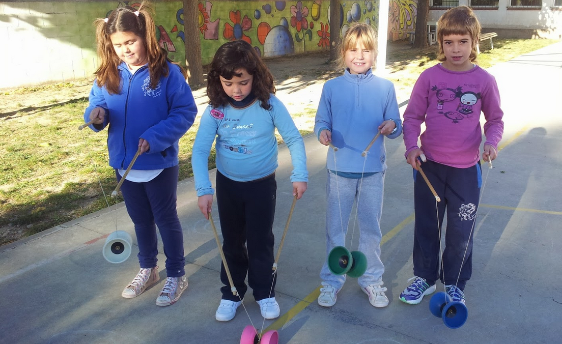 Fem malabars a educació física