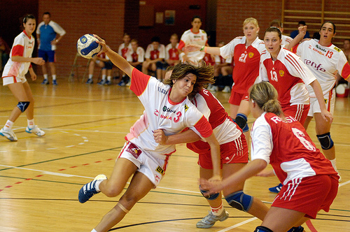 Equips d'handbol de l'escola