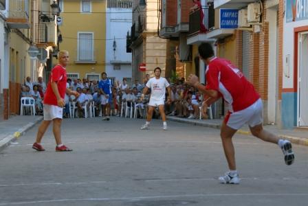 Pilota valenciana a l'escola